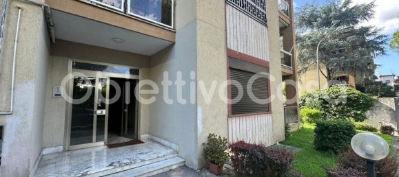 Apartamento de 3 dormitorios en Caserta, Italy No. 314042 2