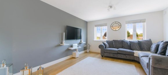 2 bedrooms Apartment in Banstead, United Kingdom No. 9737 21