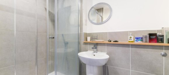 2 bedrooms Apartment in Banstead, United Kingdom No. 9737 22