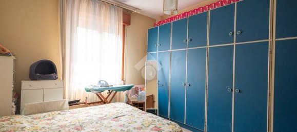 3 Schlafzimmer Haus in Carpi, Italy, Nr. 320821 11