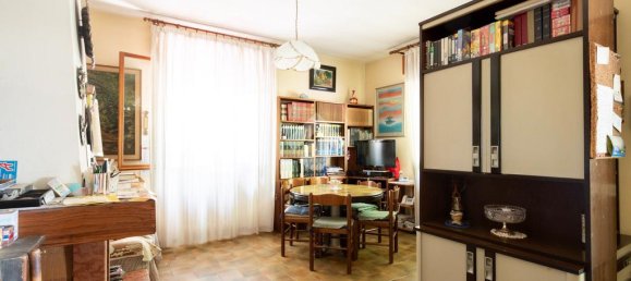 3 Schlafzimmer Haus in Carpi, Italy, Nr. 320821 2