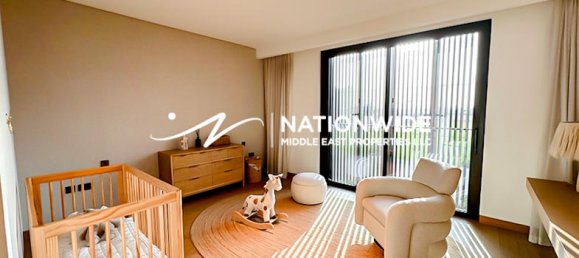 5 bedrooms Villa in Abu Dhabi, UAE No. 97004 6