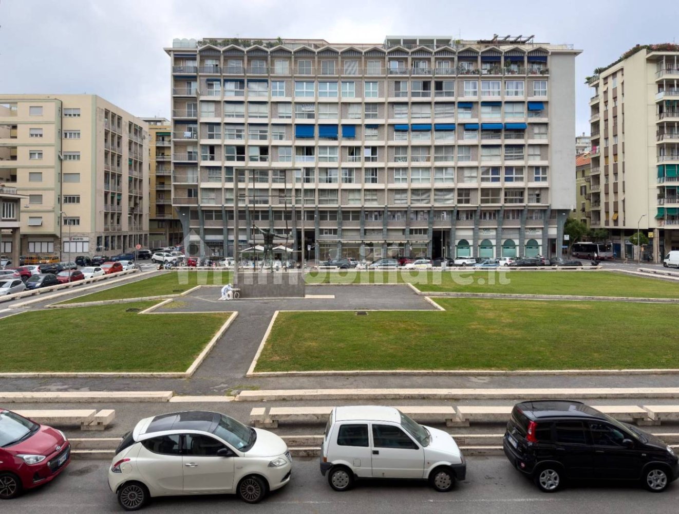 2 Schlafzimmer Wohnung in Savona, Italy, Nr. 358514