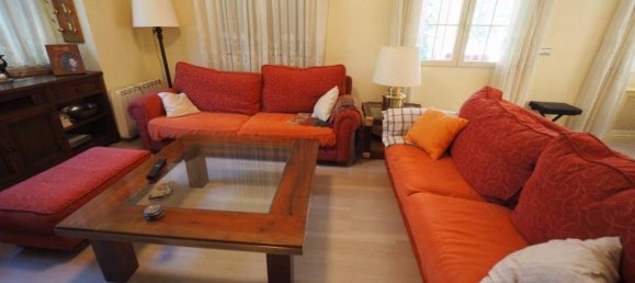 8 bedrooms Villa in Elche, Spain No. 2562 13