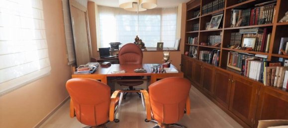 8 bedrooms Villa in Elche, Spain No. 2562 23