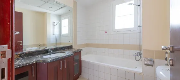 3 bedrooms Townhouse in Arabian Ranches, UAE No. 108473 12