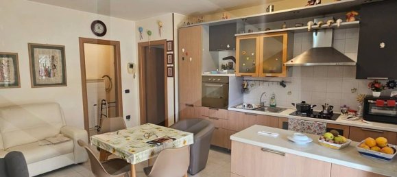 3-Zimmer Wohnung in Taranto, Italy, Nr. 29327 4