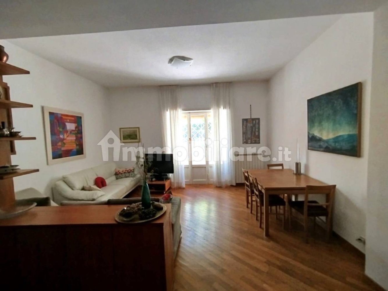 3 bedrooms Apartment in Rome, Italy No. 385069