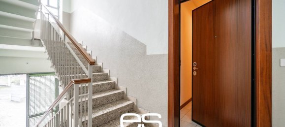 3 rooms Apartment in Besana in Brianza, Italy No. 225619 4