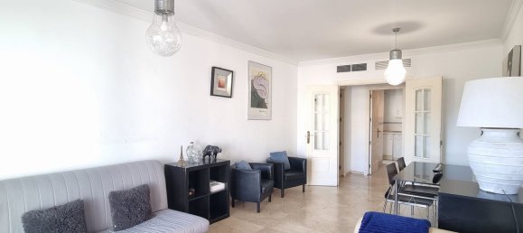 Apartamento de 2 dormitorios en Marbella, Spain No. 44975 4