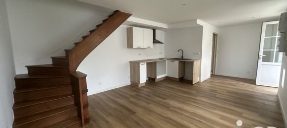 Casa de 3 habitaciónes en Bourges, France No. 152528 3