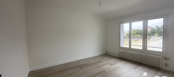 Casa de 3 habitaciónes en Bourges, France No. 152528 6