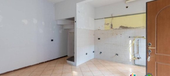 Apartamento de 2 divisões em Carate Brianza, Italy N.º 21015 6