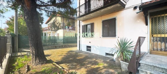 4غرفة فيلا في Tradate, Italy رقم 312009 4