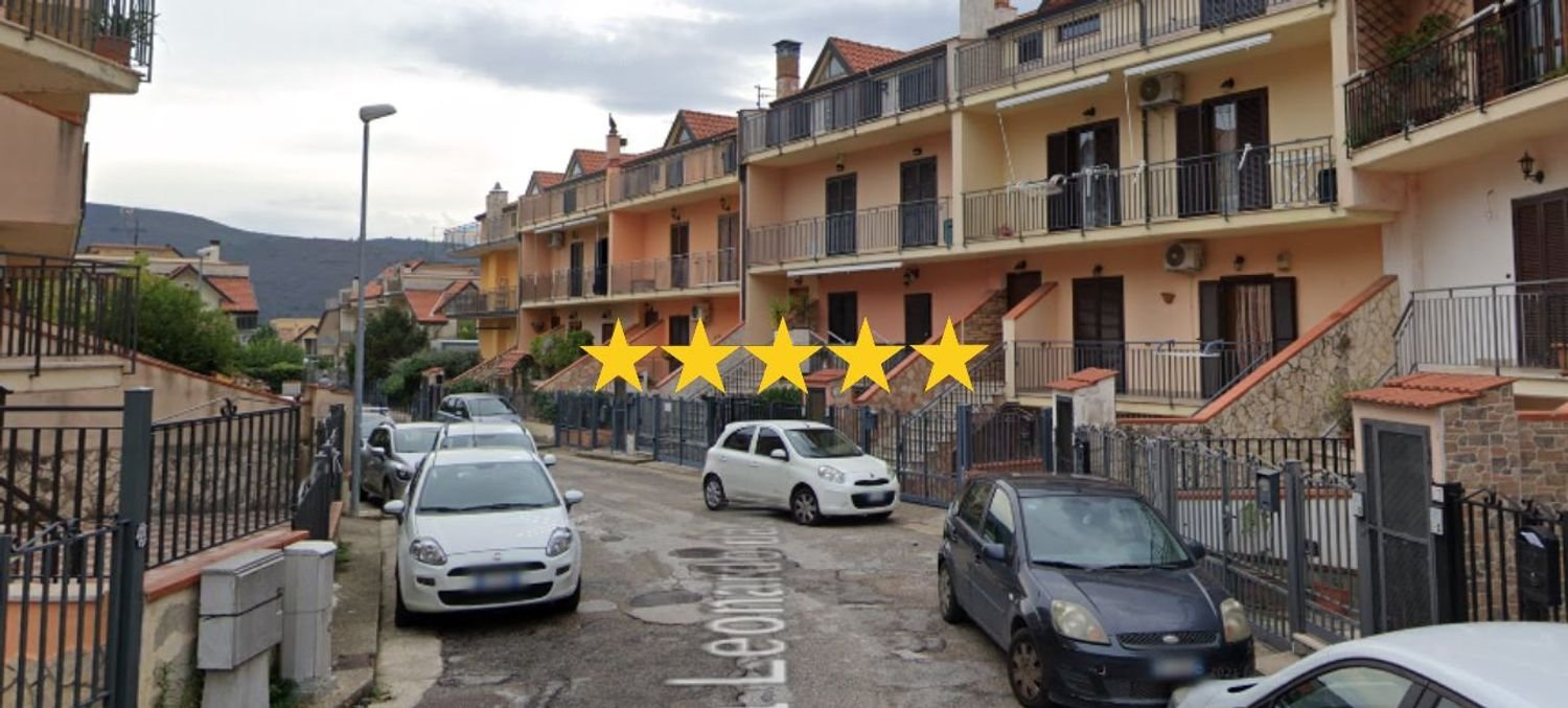 3 rooms Apartment in Sirignano, Italy No. 98562