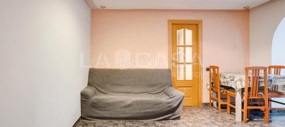 3 Schlafzimmer Wohnung in Sant Marti, Spain, Nr. 145036 2