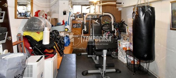 3 rooms Apartment in Rho, Italy No. 4970 17