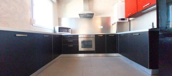 2 chambres Appartement à Guénange, France No. 239923 5