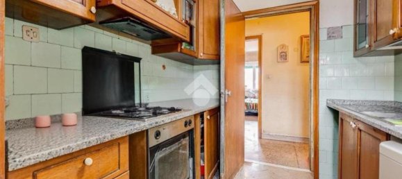 5 rooms Apartment in Rome, Italy No. 36328 16