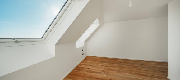 Квартира с 3 комнатами в Пенцинг, Австрия № 217930 3