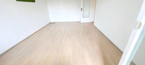 4غرفة شقة في Reinickendorf, Germany رقم 14018 12