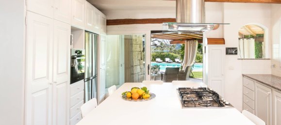 6 bedrooms Villa in Arzachena, Italy No. 59625 12