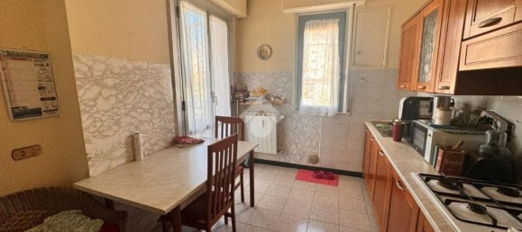 4غرفة شقة في Genoa, Italy رقم 130891 6