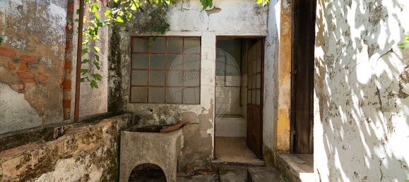 3 bedrooms House in Abrantes, Portugal No. 29085 9