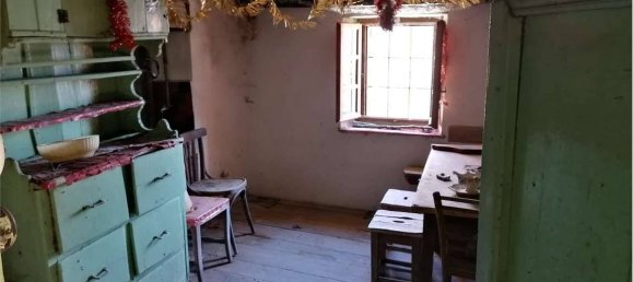 3 bedrooms House in San Giacomo Filippo, Italy No. 135025 17