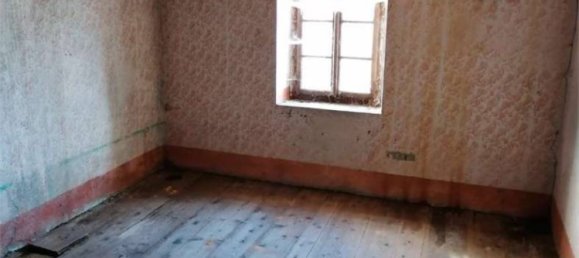 3 bedrooms House in San Giacomo Filippo, Italy No. 135025 16