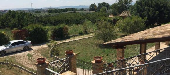 Вилла с 3 спальнями в Сан Сальво, Италия № 237177 22