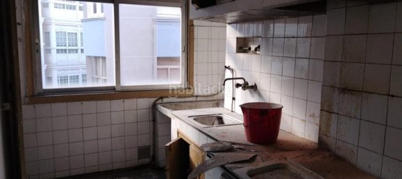 3 chambres Appartement à A Coruna, Spain No. 107162 7