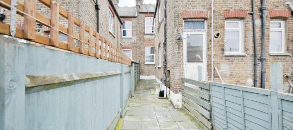 2 bedrooms Apartment in Thornton Heath, United Kingdom No. 11612 16