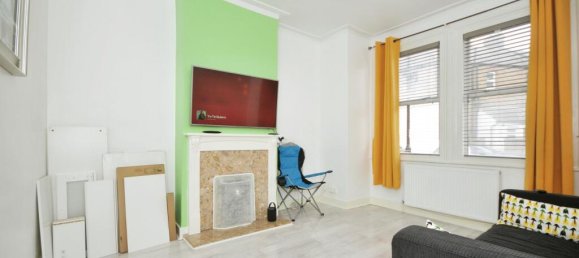 2 bedrooms Apartment in Thornton Heath, United Kingdom No. 11612 3