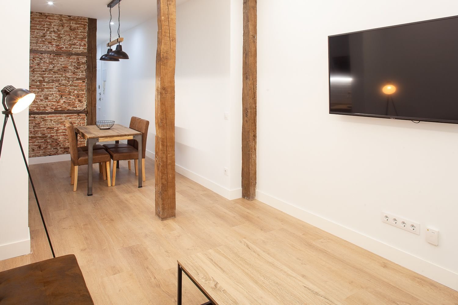 2 bedrooms Apartment in Madrid, Spain No. 25144