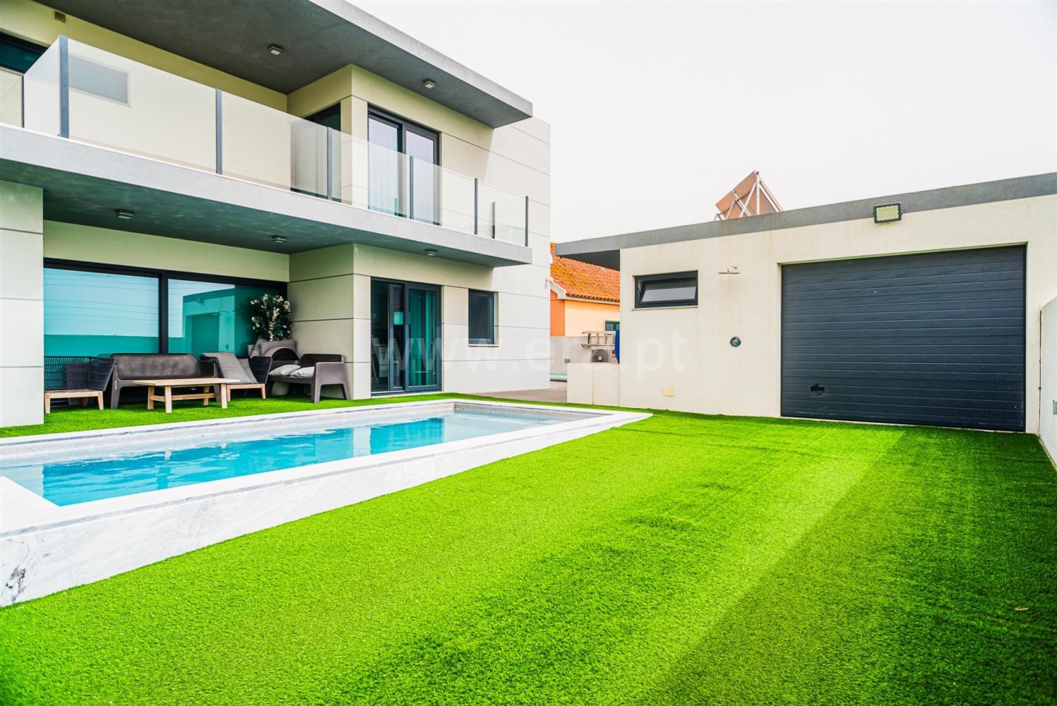 Casa T5 em Porto Salvo, Portugal N.º 43031