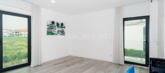 Casa T5 em Porto Salvo, Portugal N.º 43031 15