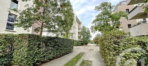 2 bedrooms Apartment in Orleans, France No. 251486 4