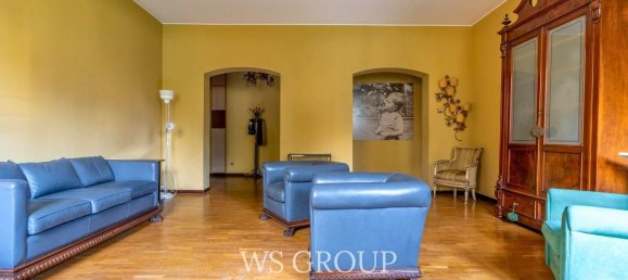 5 rooms Apartment in Monza, Italy No. 217037 4
