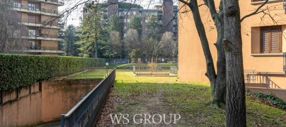 5 rooms Apartment in Monza, Italy No. 217037 20