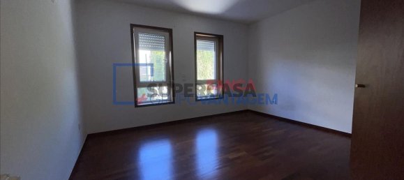 3 Schlafzimmer Wohnung in Porto, Portugal, Nr. 224009 13