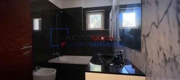 3 Schlafzimmer Wohnung in Porto, Portugal, Nr. 224009 19