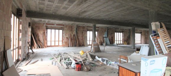 1050m² Warehouse in Cicerale, Italy No. 90116 9