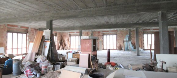 1050m² Warehouse in Cicerale, Italy No. 90116 2