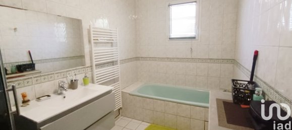 Дом с 4 спальнями в Мазьер-де-Турен, Франция № 262447 10