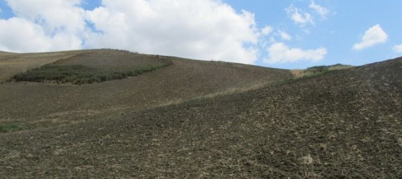 Terrain à Guglionesi, Italy 21700m² No. 152192 5