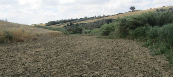 Terrain à Guglionesi, Italy 21700m² No. 152192 3