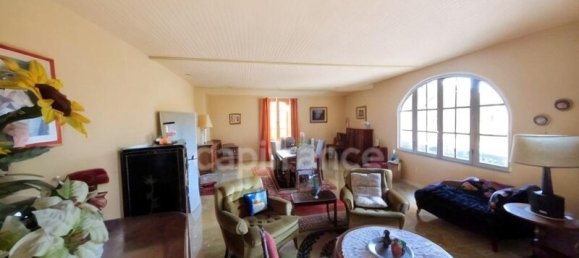 5 Schlafzimmer Haus in Gard, France, Nr. 297670 13
