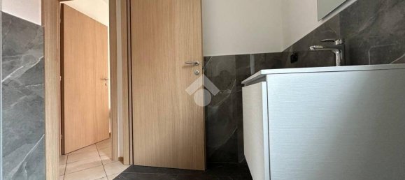 1 Schlafzimmer Wohnung in Pessano con Bornago, Italy, Nr. 60077 9