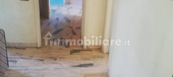 3 bedrooms Apartment in Potenza, Italy No. 79308 3